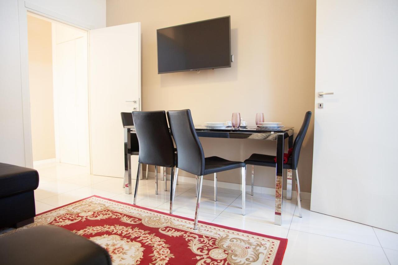 Lambrate Elegant Bright Apartment Милан Экстерьер фото
